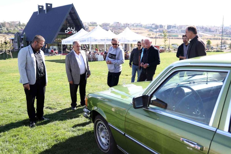 Klasik Otomobiller Ali Dağı’na Çok Yakıştı