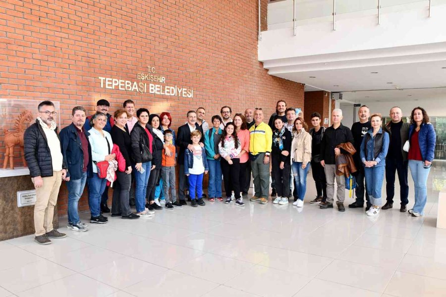 Diş Hekimleri Tepebaşı Merkezlerini Ziyaret Etti