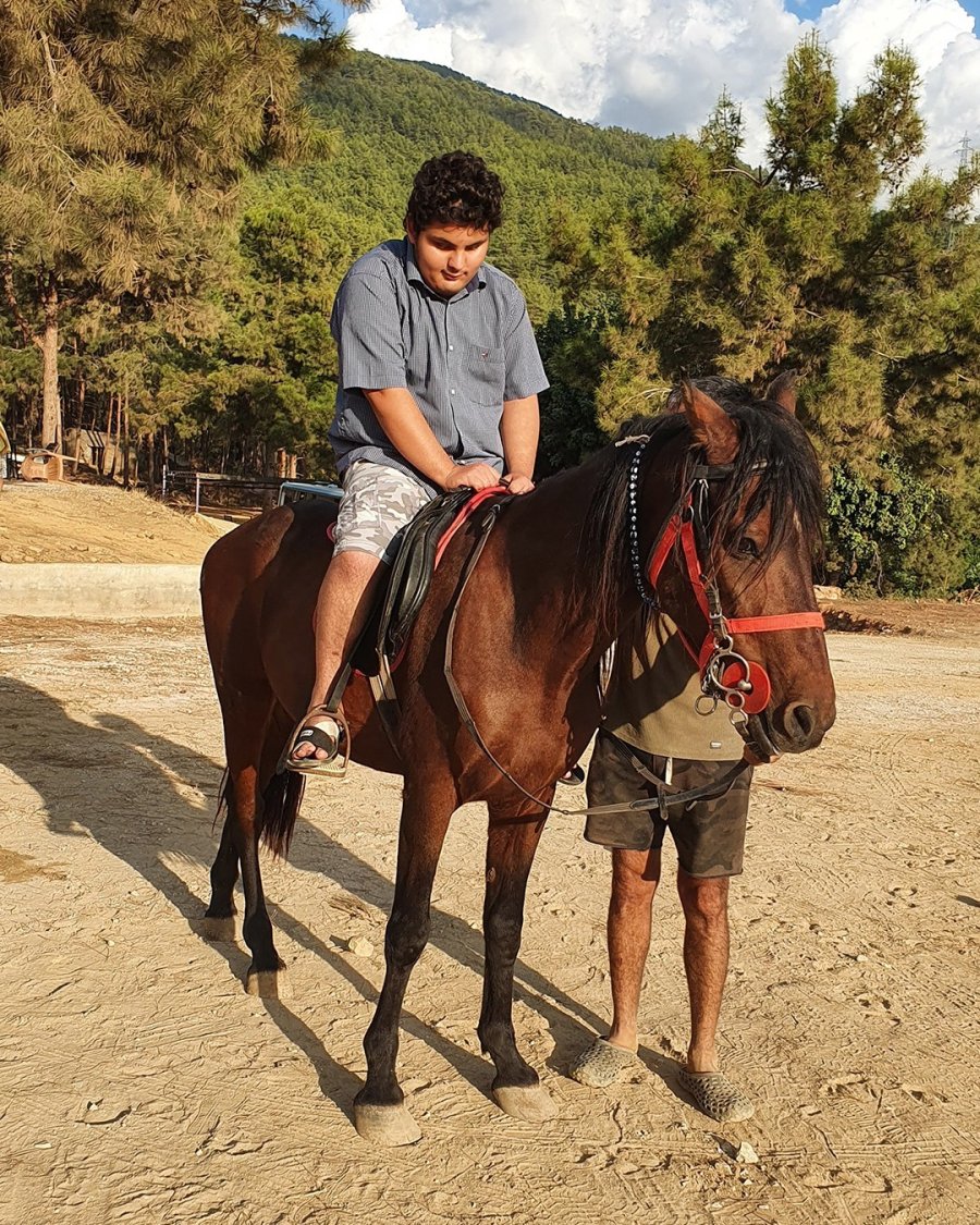 Alanya Belediyesi’nden, Görme Engellilere Binicilik Eğitimi