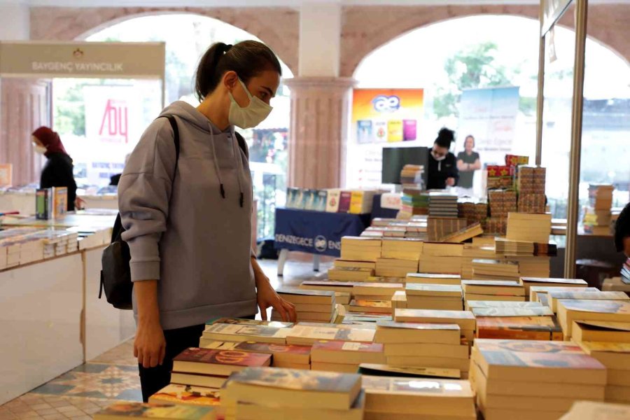 4. Alanya Kitap Fuarı 30 Eylül’de Kapılarını Açıyor