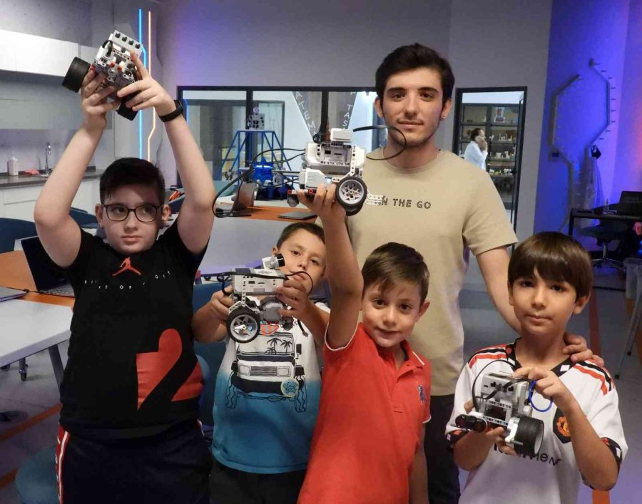 Kepez’de Tatile Bilim Arası