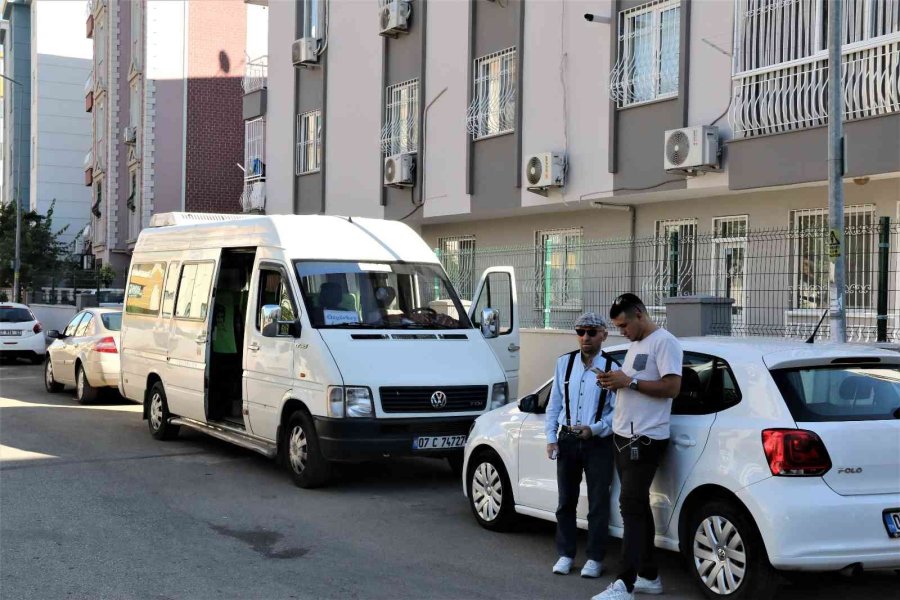 Antalya’da Hırsızlık İhbarına Giden Polislerin Güzünden Kaçmayan Detay