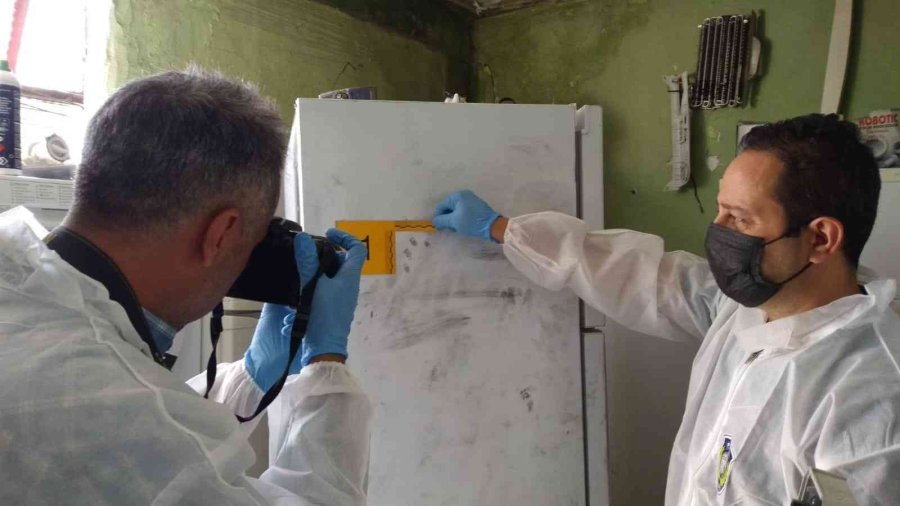 Arkalarında Bıraktıkları Delillerle Yakayı Ele Verdiler