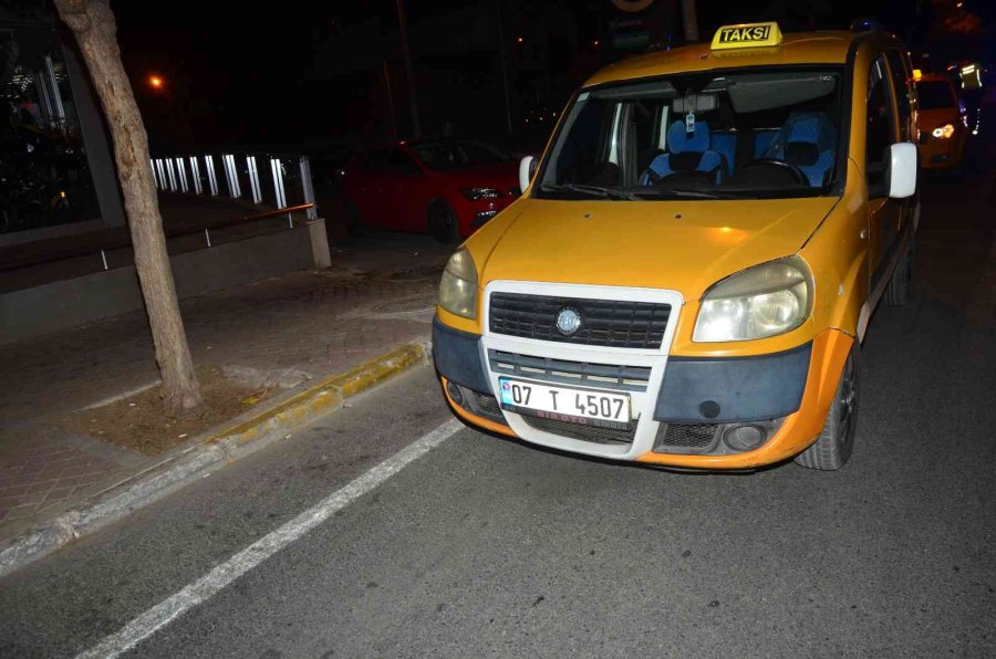 Antalya’da Cinayet Gibi Kaza: Darp Edilip Yola Bırakılan Gencin Üzerinden Ticari Taksi Geçti