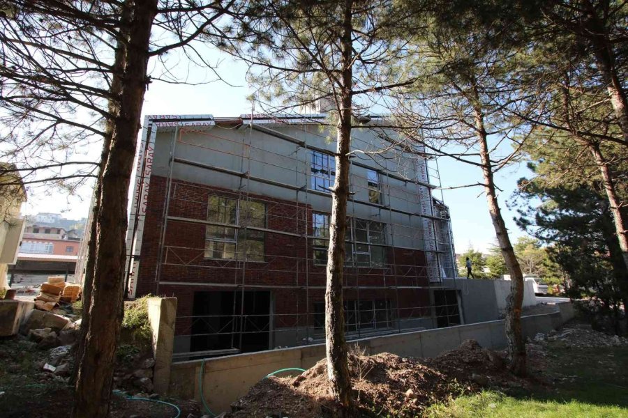 Hacılar’da Halit Özkaya Kütüphanesi’nde Sona Gelindi