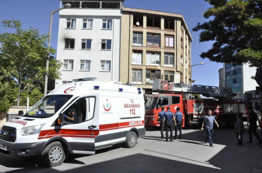 Karaman’da Ev Yangını Büyümeden Söndürüldü