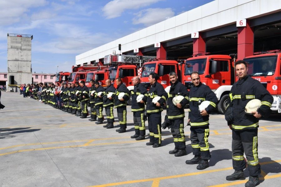 Kayseri’de Deprem Ve Yangın Tatbikatı Gerçeğini Aratmadı