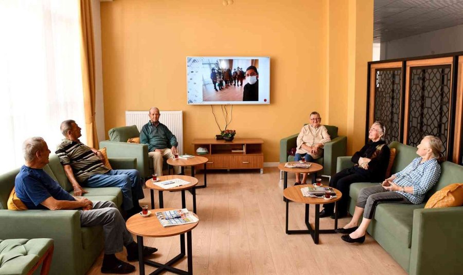 Deneyimli Vatandaşların Sıcak Yuvası “metin Özöğüt”