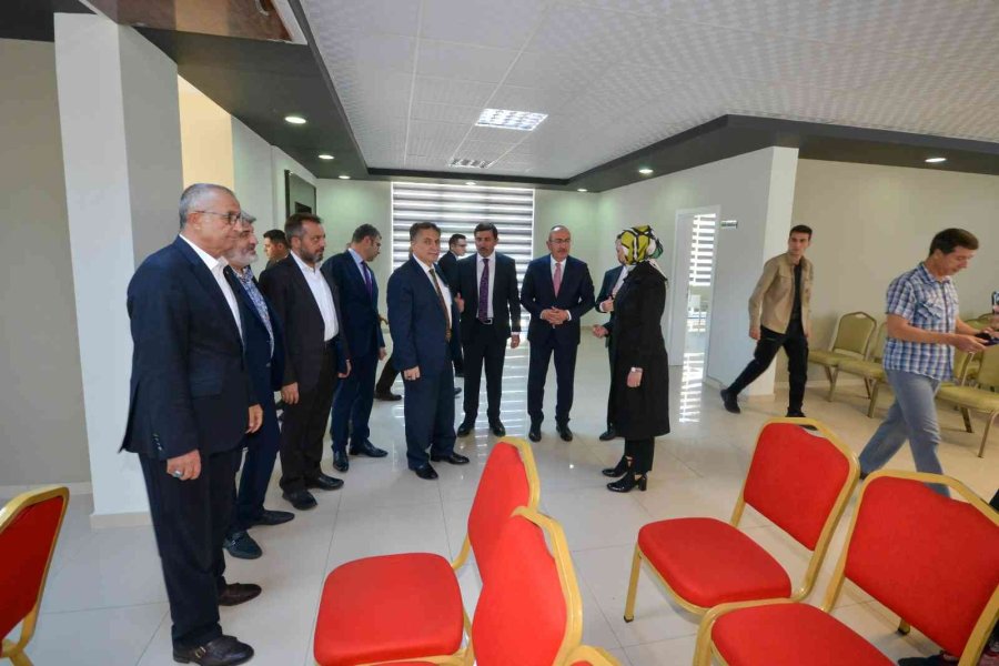 Dere Sosyal Tesisi Yeni Yüzü Ve Yeni Konsepti İle Hizmete Açıldı