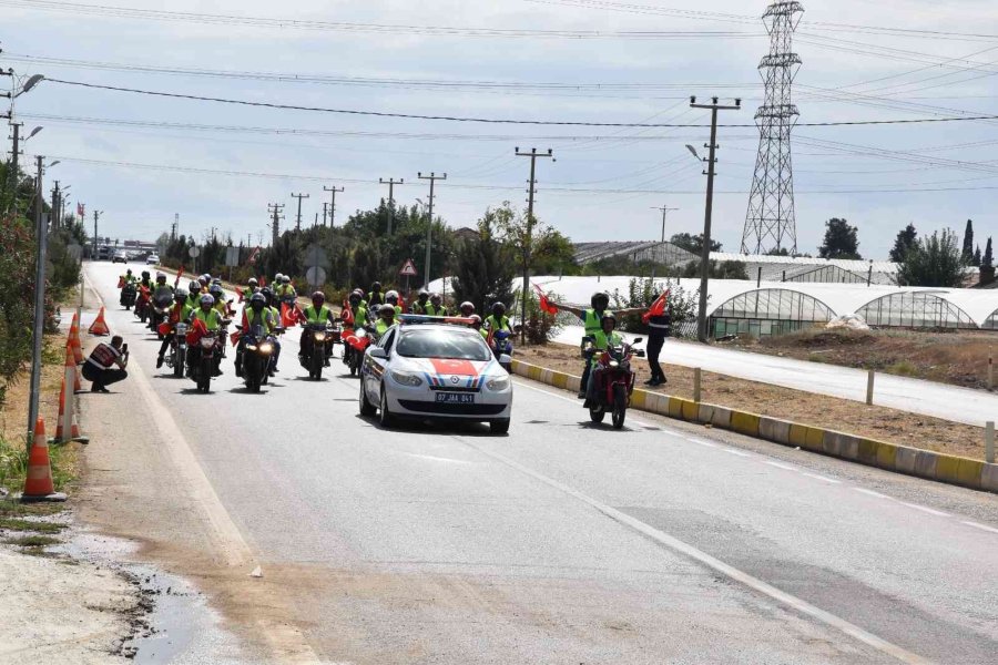 Kırkpınar Başpehlivanı Şimşek Jandarmanın ’bir Hareketine Bakar’ Kamu Spotunda Yer Aldı