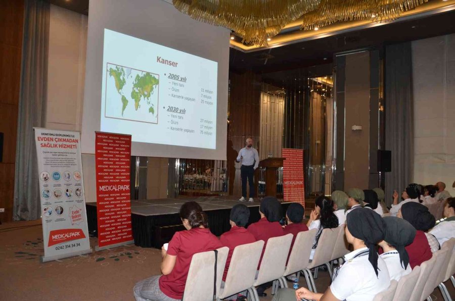 Op.dr. Ateş: "gebelikte Alkol Kullanılması Bebekte Meme Kanseri Riskini Arttırabiliyor"