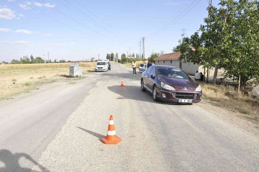 Karaman’da Otomobilin Çarptığı Yaya Hayatını Kaybetti