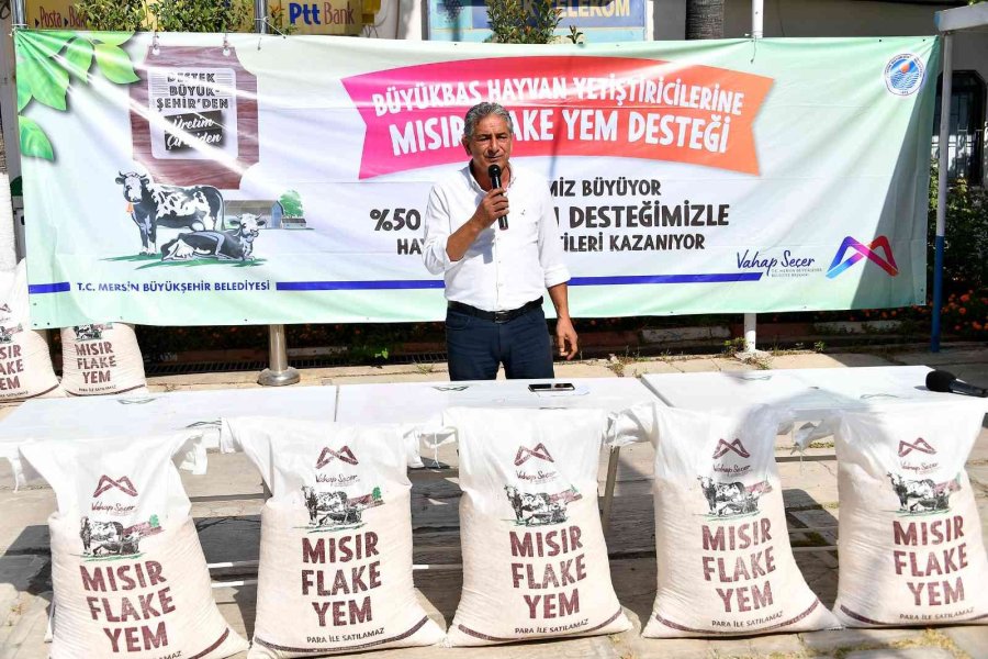 Erdemlili Yetiştiricilere Yüzde 50 Hibeli Yem Desteği