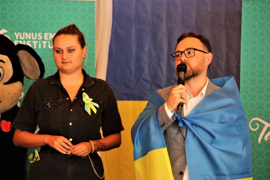 Ukrayna’dan Tahliye Edilen Yetim Çocuklar Türkçe Öğreniyor