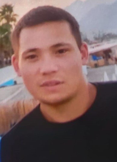 Ablanın Kardeşine Son Sarılışı