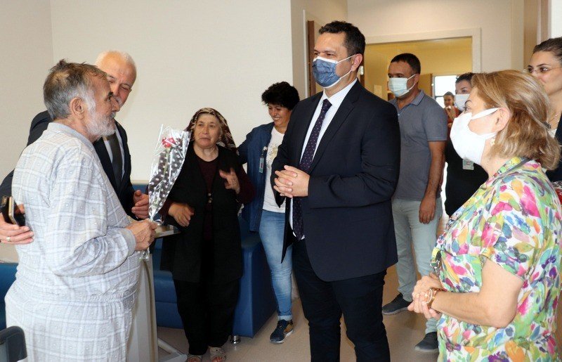 Prof. Dr. Uğur Bilge’den “1 Ekim Dünya Yaşlılar Günü” Ziyareti