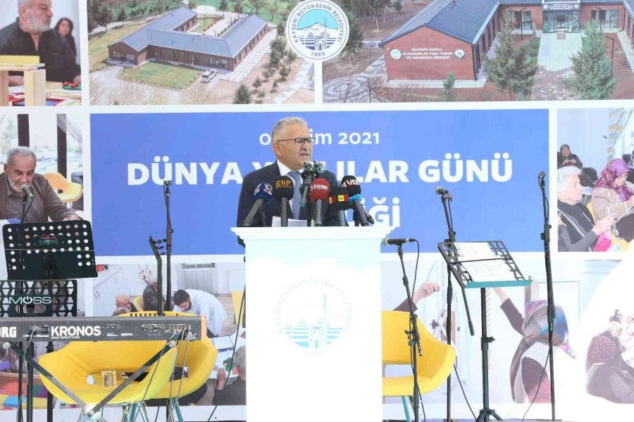 Büyükkılıç, Ulu Çınarlar İle Konser Ve Tiyatro Gösterinde Kucaklaşacak