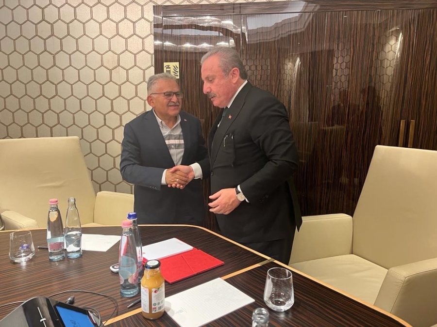 Başkan Büyükkılıç, Galiçya Cephesi Türk Şehitliği’ni Ziyaret Etti, Tbmm Başkan Şentop İle Görüştü