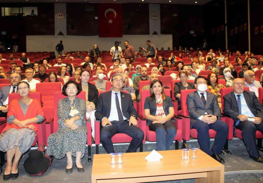 Güney Kore Büyükelçisi Lee Won-ık: "japonya İle Kore İlişkisini Türkiye İle Yunanistan İlişkisine Benzer Düşünebilirsiniz"