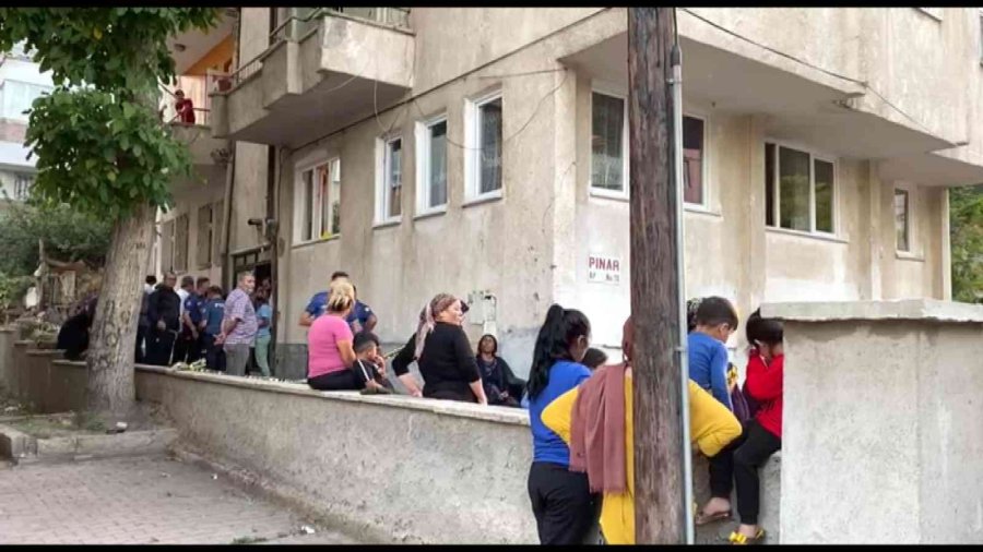 Bunalıma Girdiği İddia Edilen Şahıs İntihar Etti