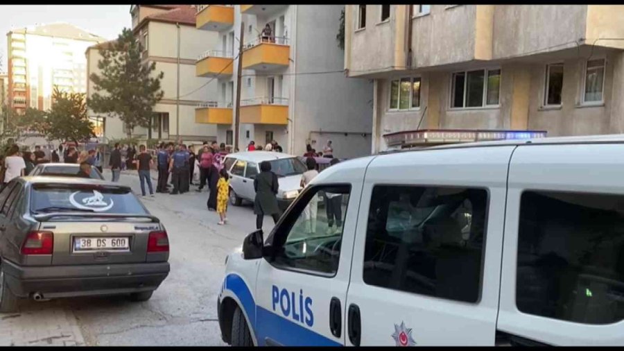 Bunalıma Girdiği İddia Edilen Şahıs İntihar Etti