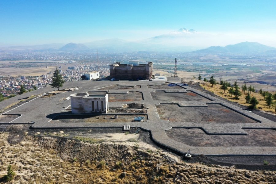 Kocasinan’da 8 Asırlık Köşk, Gök Gözlem Evi Oluyor