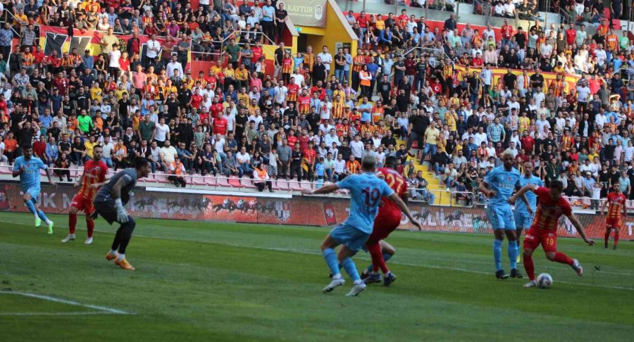 Spor Toto Süper Lig: Kayserispor: 1 - Trabzonspor: 0 (ilk Yarı)