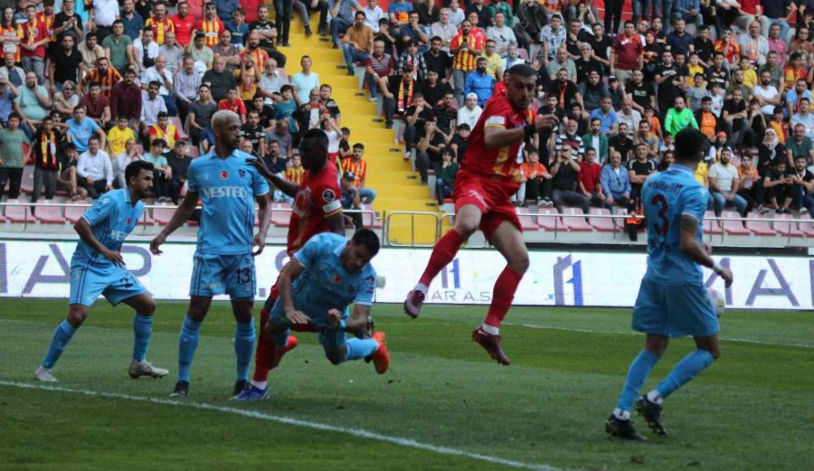 Spor Toto Süper Lig: Kayserispor: 1 - Trabzonspor: 0 (ilk Yarı)