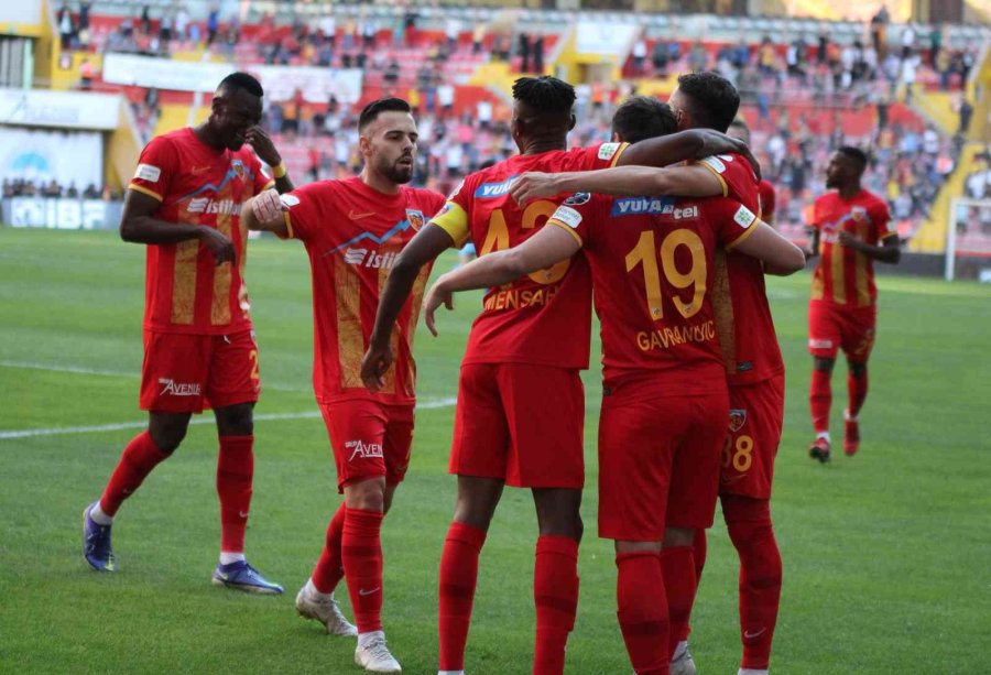 Spor Toto Süper Lig: Kayserispor: 1 - Trabzonspor: 0 (ilk Yarı)