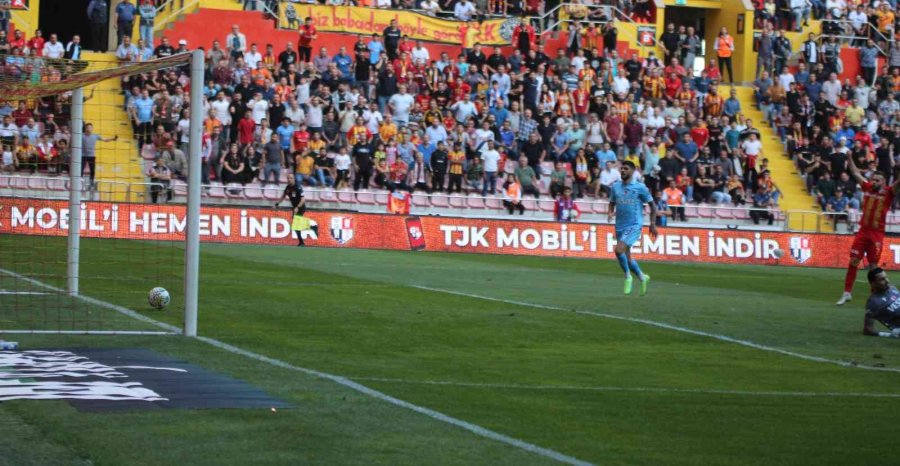Spor Toto Süper Lig: Kayserispor: 1 - Trabzonspor: 0 (ilk Yarı)