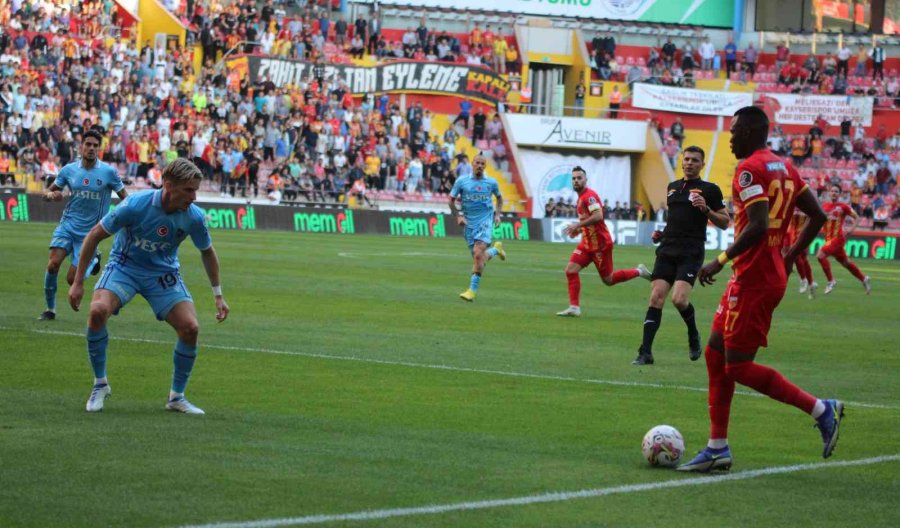 Spor Toto Süper Lig: Kayserispor: 1 - Trabzonspor: 0 (ilk Yarı)