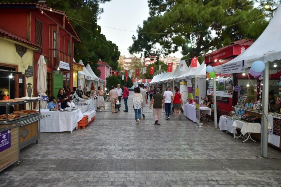 Kepez’in, Antalya 2. Kadın Kooperatifleri Festivali Başladı