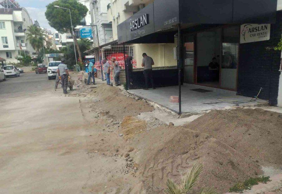 Konyaaltı’nda Kronik Sorunlar Çözülüyor