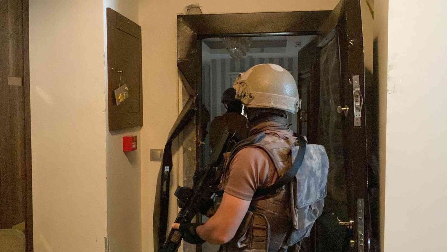 Almanların Korkulu Rüyası Çete Mersin’de Çökertildi