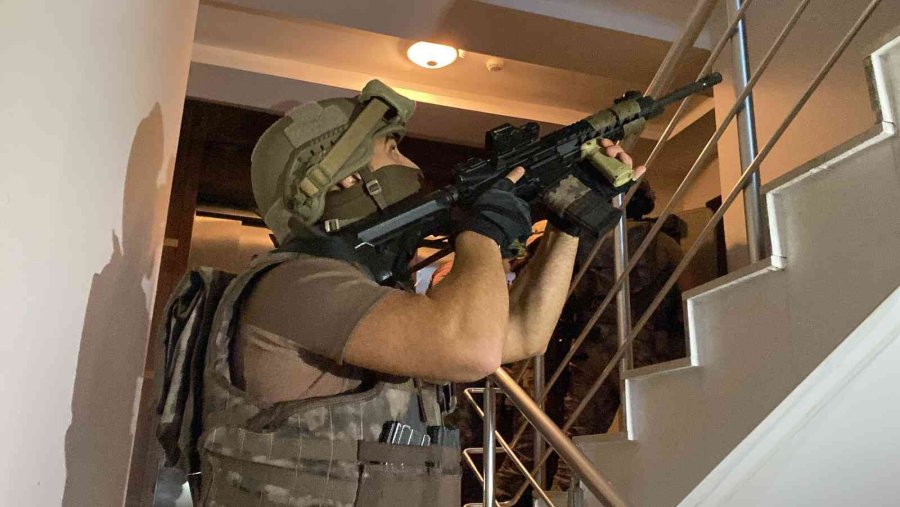 Almanların Korkulu Rüyası Çete Mersin’de Çökertildi