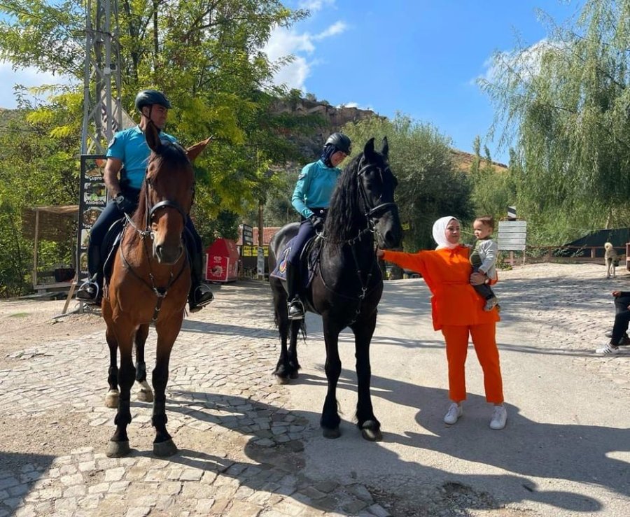 14 Kilometrelik Ihlara Vadisi’nde Güvenliği Atlı Jandarma Timleri Sağlıyor