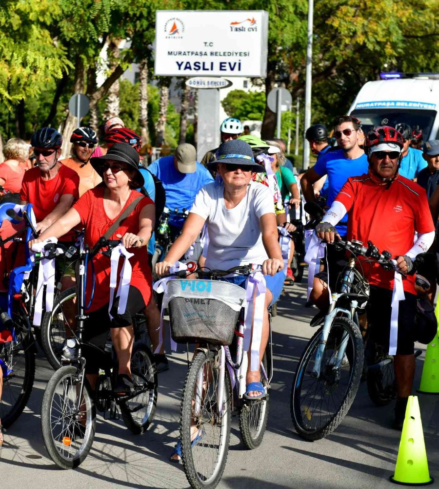 Yaşlılar Günü’nde Pedala Bastılar