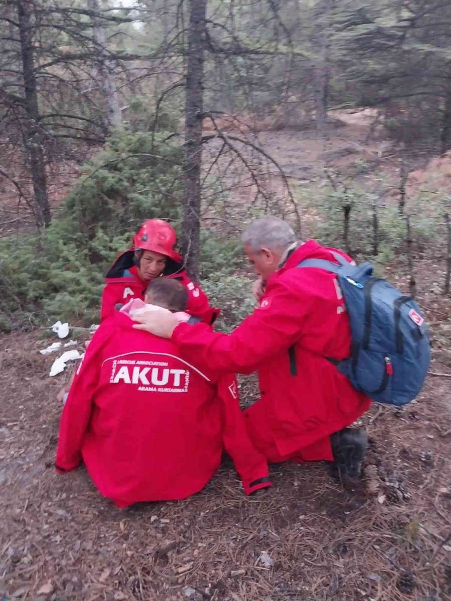 Ormanda Kaybolduğu Bildirilen Şahıs Bulundu