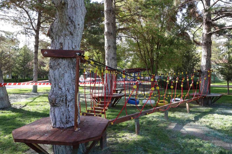 Büyükşehirden Çocuk Macera Parkları Ve Mobilyaları