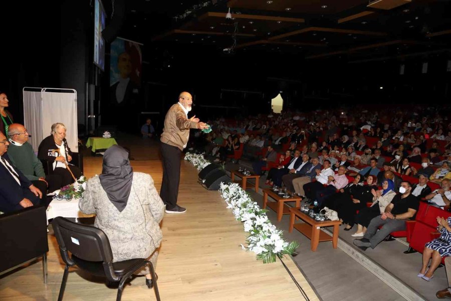 Büyükşehirden ’yaşlılar Günü’ Etkinliği