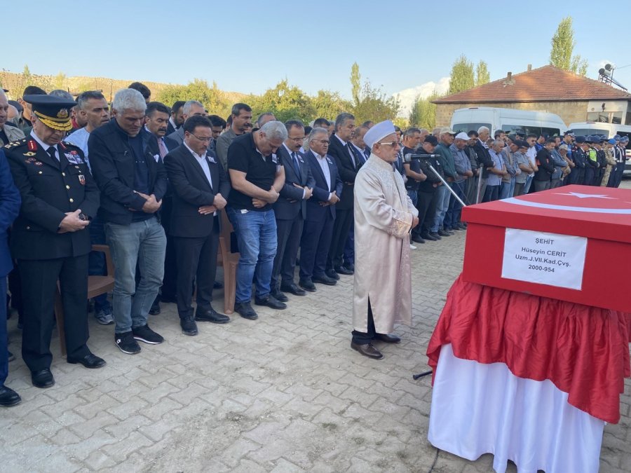 Kayserili Şehide Son Görev