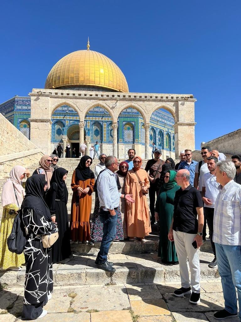 “büyük Kudüs Akademisi” Projesinin Birincileri Mescid-i Aksa’ya Götürüldü