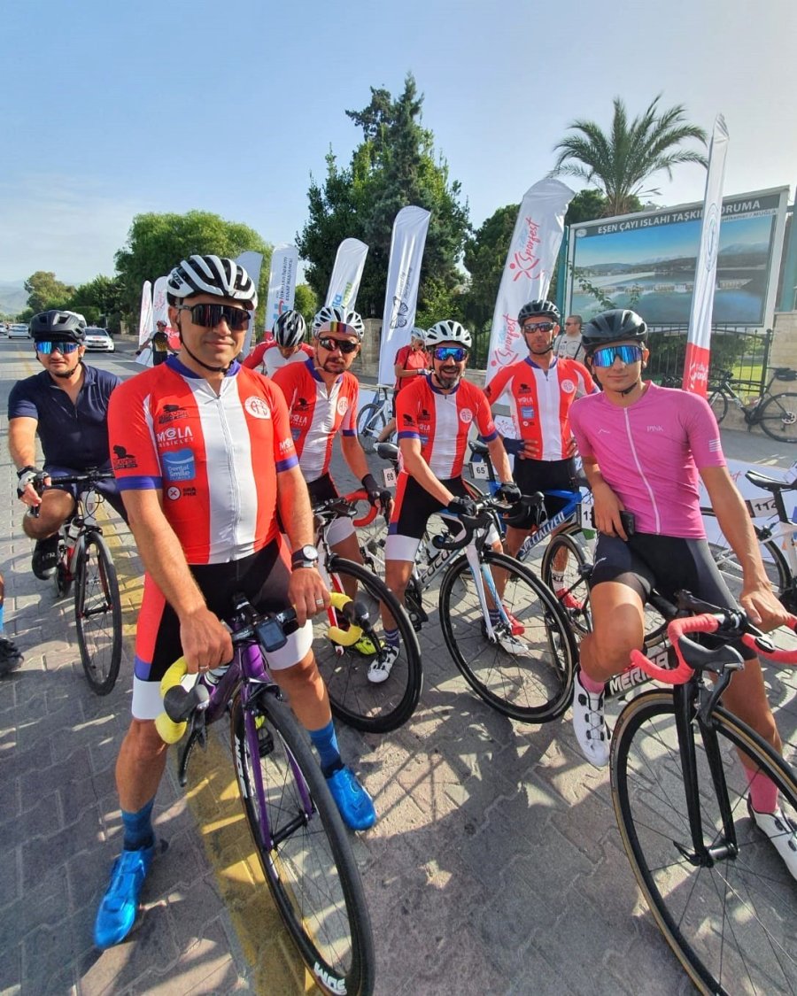 Antalyaspor Bisiklet Takımı Fethiye’de Yarıştı