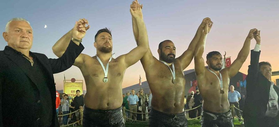 Başaltı Pehlivanı Onur Susuz Dünya İkincisi Oldu