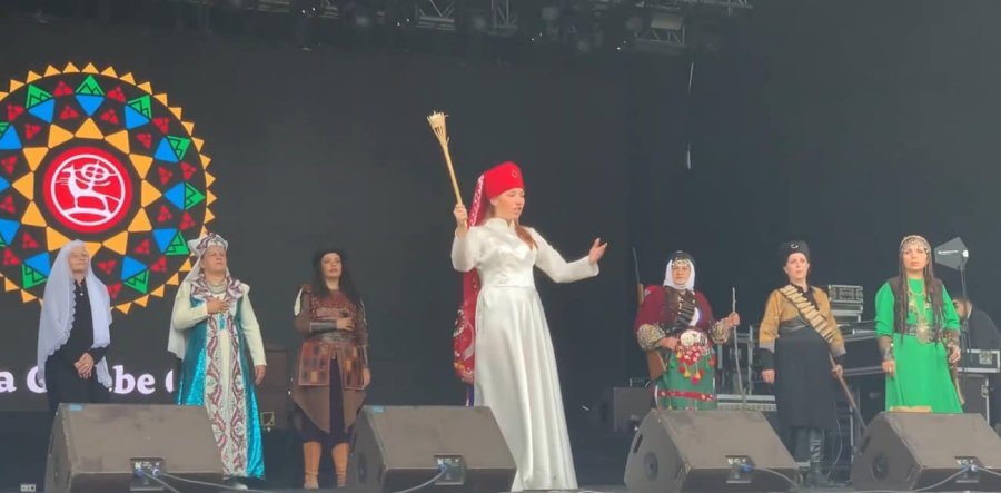 "kahraman Türk Kadınları" Temalı Gösteri Yoğun İlgiyle İzlendi