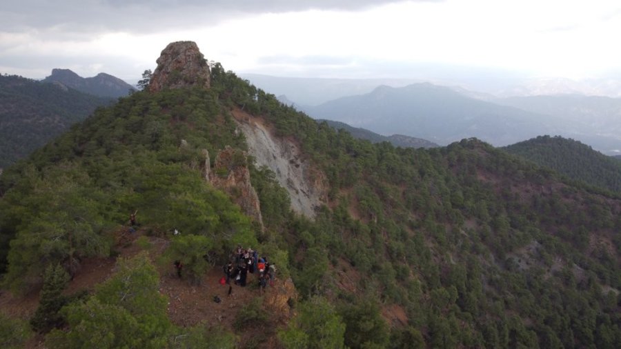 Eşsiz Manzarada 18 Kilometrelik Zorlu Doğa Yürüyüşü