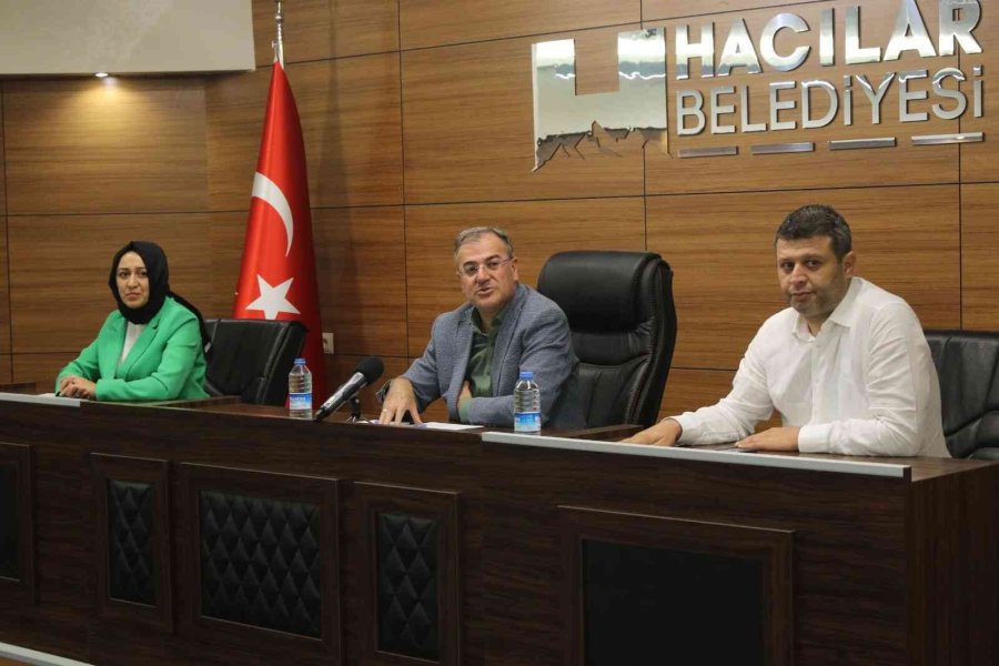 Hacılar Belediyesi’nde Ekim Ayı Meclis Toplantısı Yapıldı