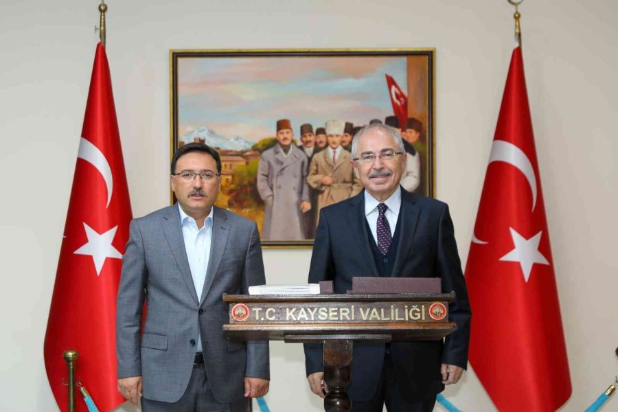 Vali Çiçek’e Ziyaretler Devam Ediyor