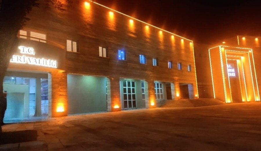 Vali Çiçek’e Ziyaretler Devam Ediyor