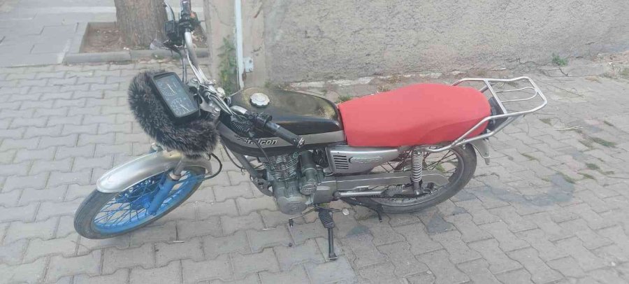 Kayseri’de Çalınan 4 Motosiklet Bulundu